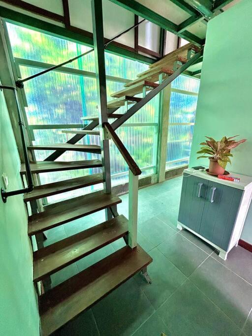 Mooz Lodge, The Local Discovery Afareaitu Ngoại thất bức ảnh
